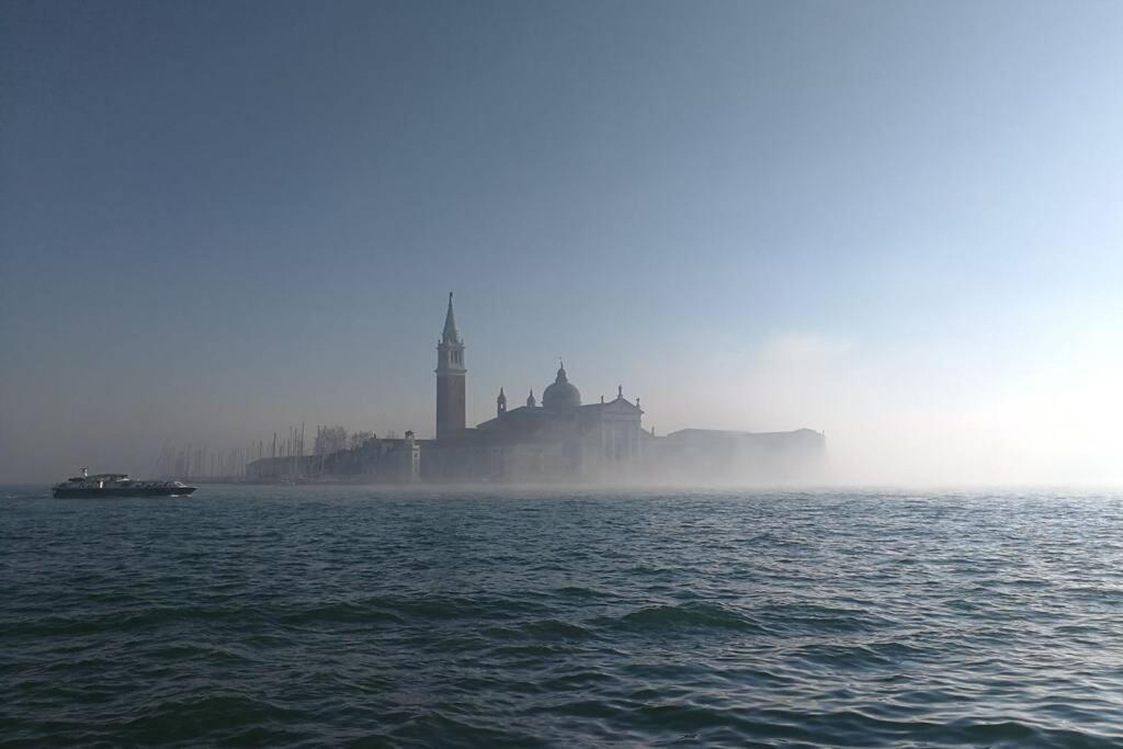 Venezianischer Palazzo Mit Kostenlosen Wlan Naehe Markusplatz Экстерьер фото