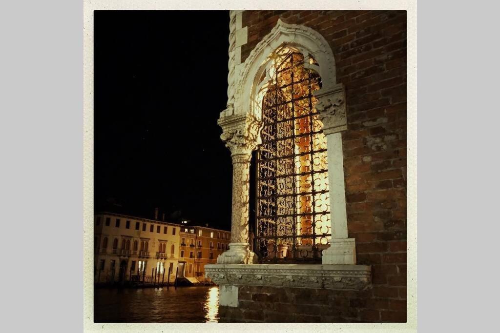 Venezianischer Palazzo Mit Kostenlosen Wlan Naehe Markusplatz Экстерьер фото